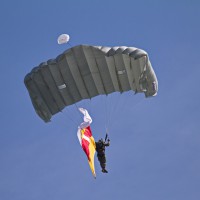 Dateiname=2013-06-29_09-03-25_airpower2013_7D1L3059bs.JPG
Dateigröße=336KB
Abmessungen: 1280x1280
hinzugefügt am: 16. Juli 2013 2013-06-29_09-03-25_airpower2013_7D1L3059bs.JPG
