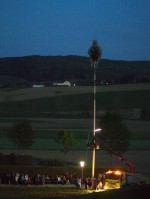 Dateiname=maibaum-aufstellen-085-IMG_9001bs.JPG
Dateigröße=769KB
Abmessungen: 1358x1810
hinzugefügt am: 01. Mai 2012 maibaum-aufstellen-085-IMG_9001bs.JPG