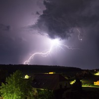 Dateiname=2015-05-19_22-19-06_gewitter_7D1L0158b.jpg
Dateigröße=888KB
Abmessungen: 1920x1920
hinzugefügt am: 19. Mai 2015 2015-05-19_22-19-06_gewitter_7D1L0158b.jpg