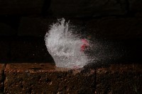 Dateiname=wasserbombe-08s.JPG
Dateigröße=801KB
Abmessungen: 1920x1280
hinzugefügt am: 08. Mai 2011 wasserbombe-08s.JPG